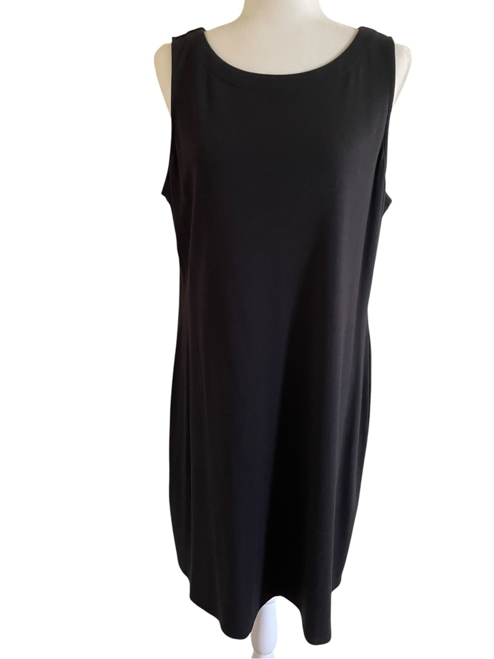 TOMMY BAHAMA LITTLE BLACK DRESS (LBD) EXPOSED ZIPPER SHIFT DRESS - Picture 2 of 8